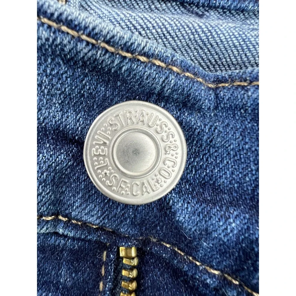 Levis levi classic
